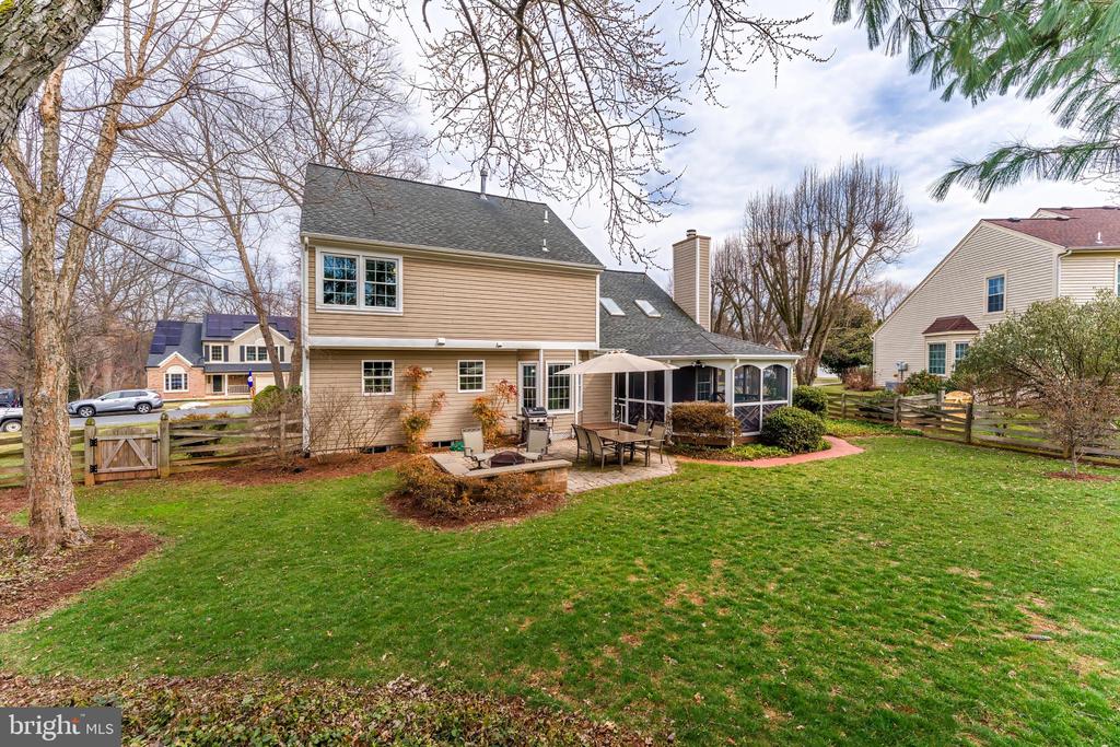 13172 LADYBANK LANE