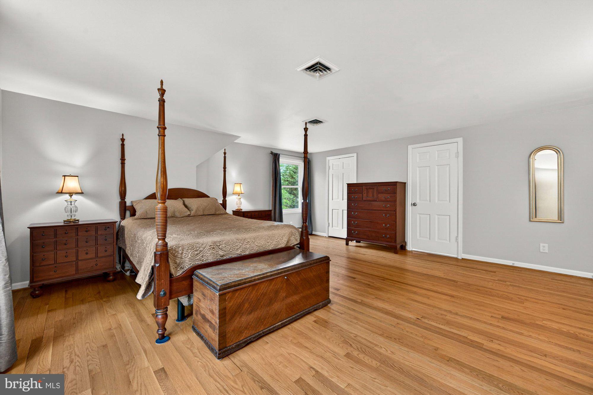 11416 VALE ROAD