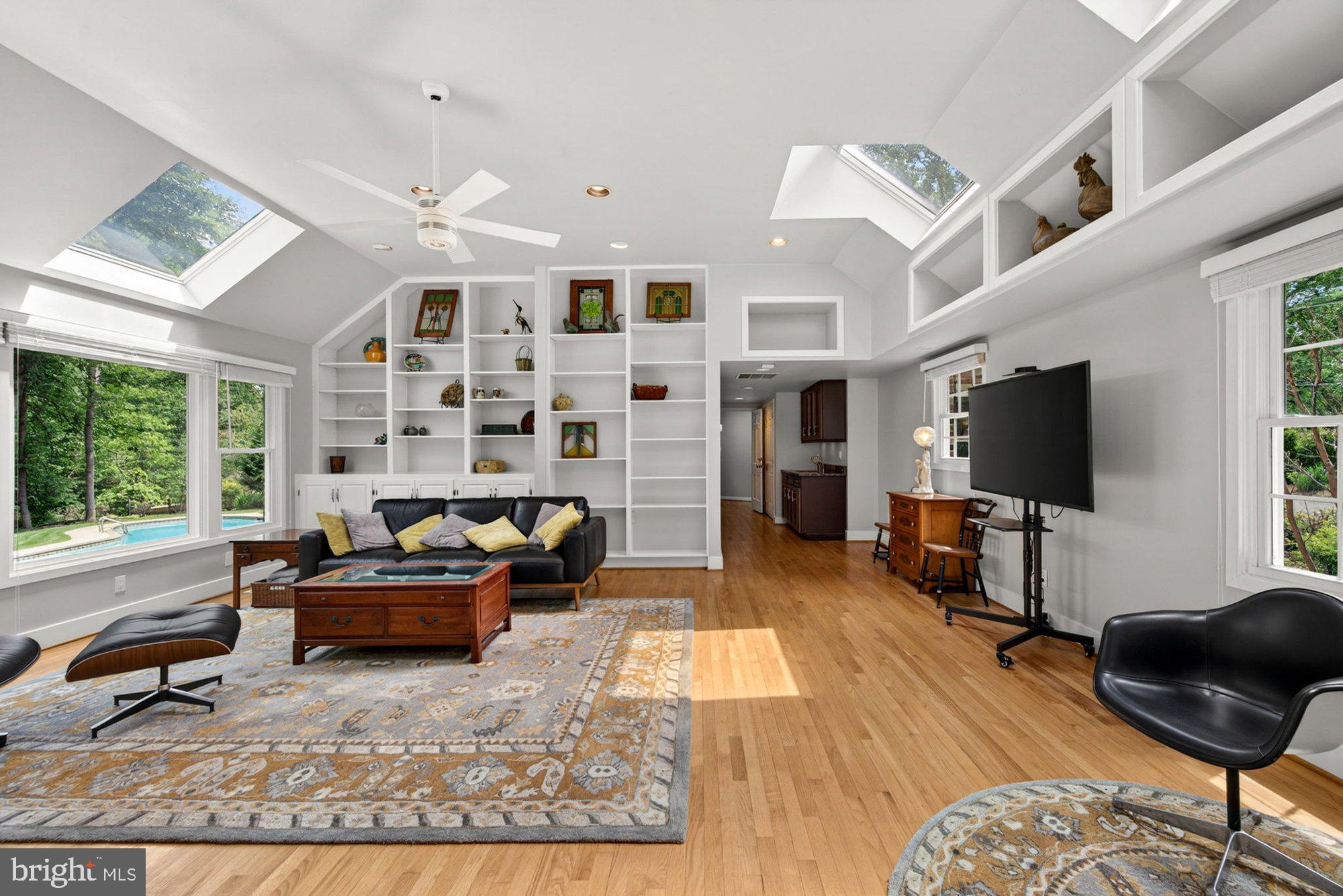 11416 VALE ROAD