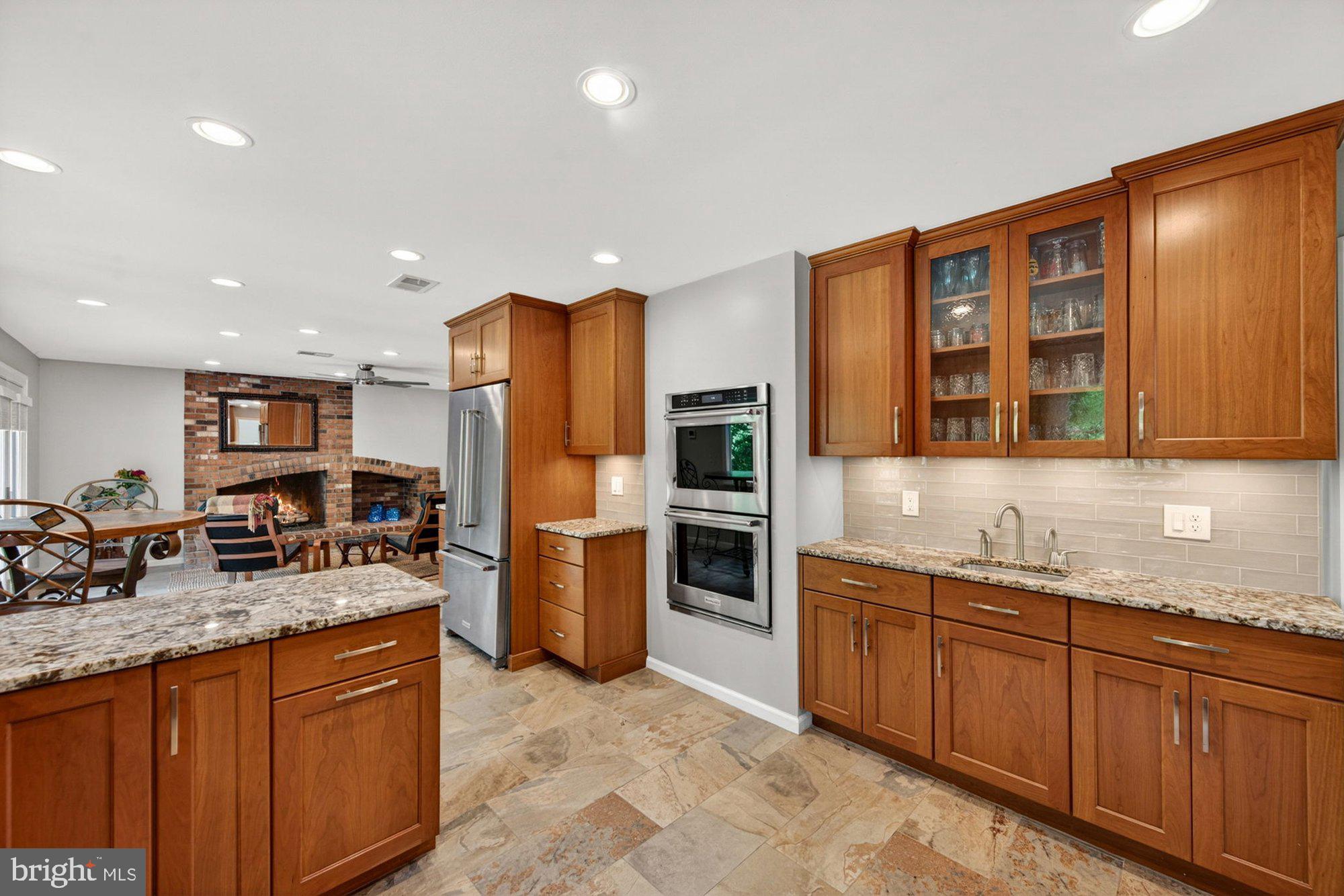 11416 VALE ROAD