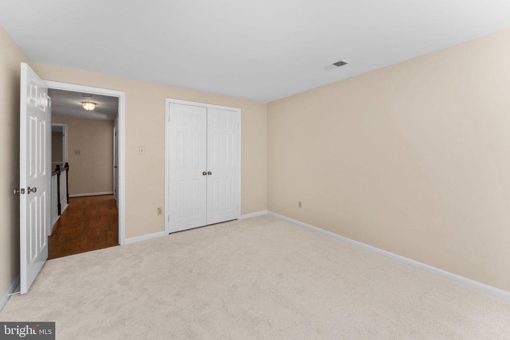 6605 DUVON PLACE