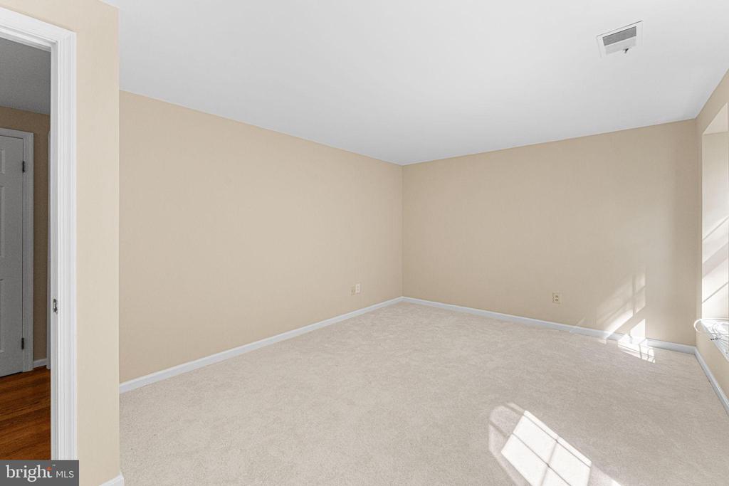 6605 DUVON PLACE