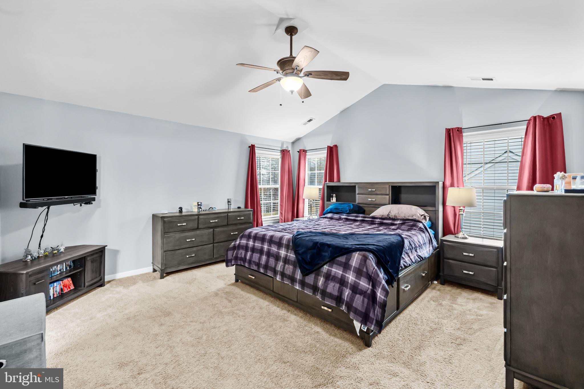 20 BELLS RIDGE DRIVE