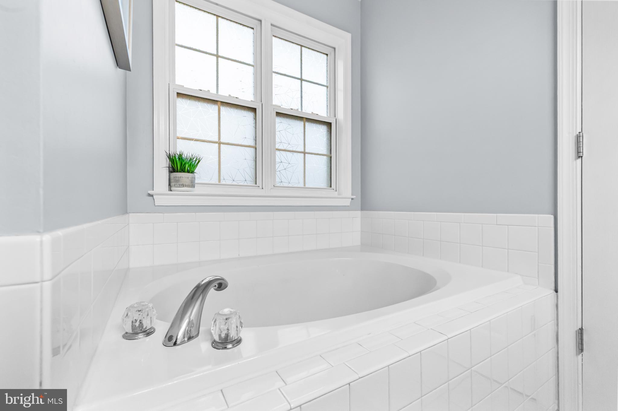 20 BELLS RIDGE DRIVE