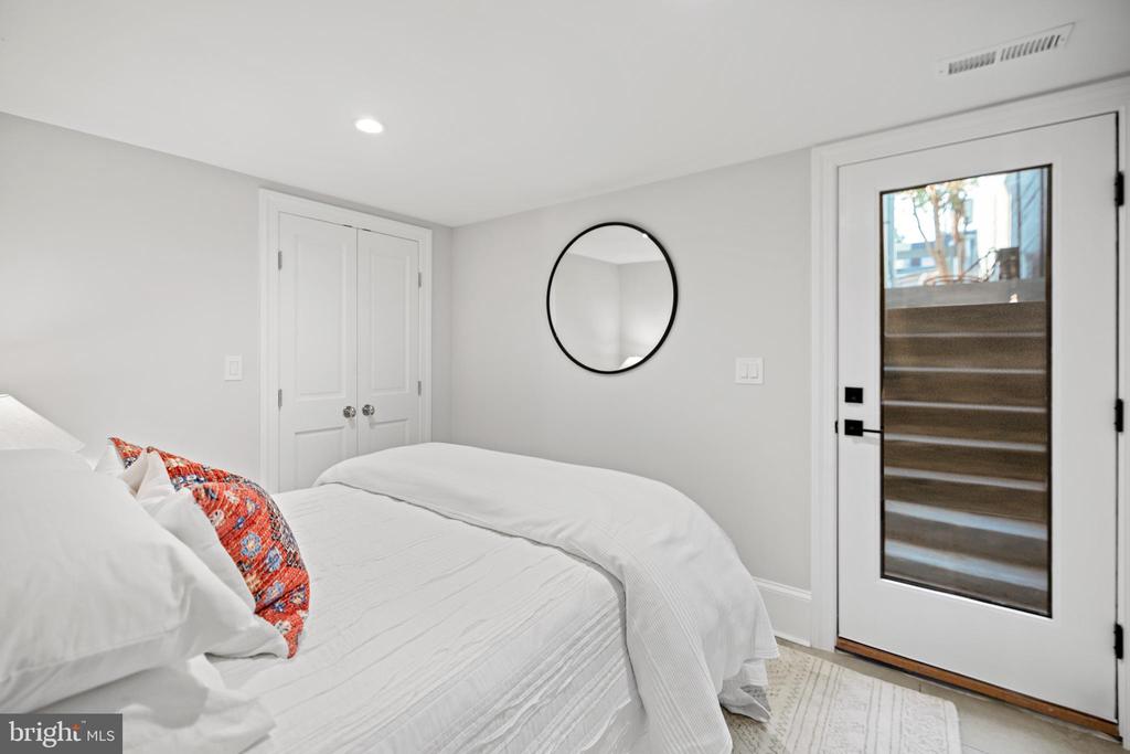 133 P St NW