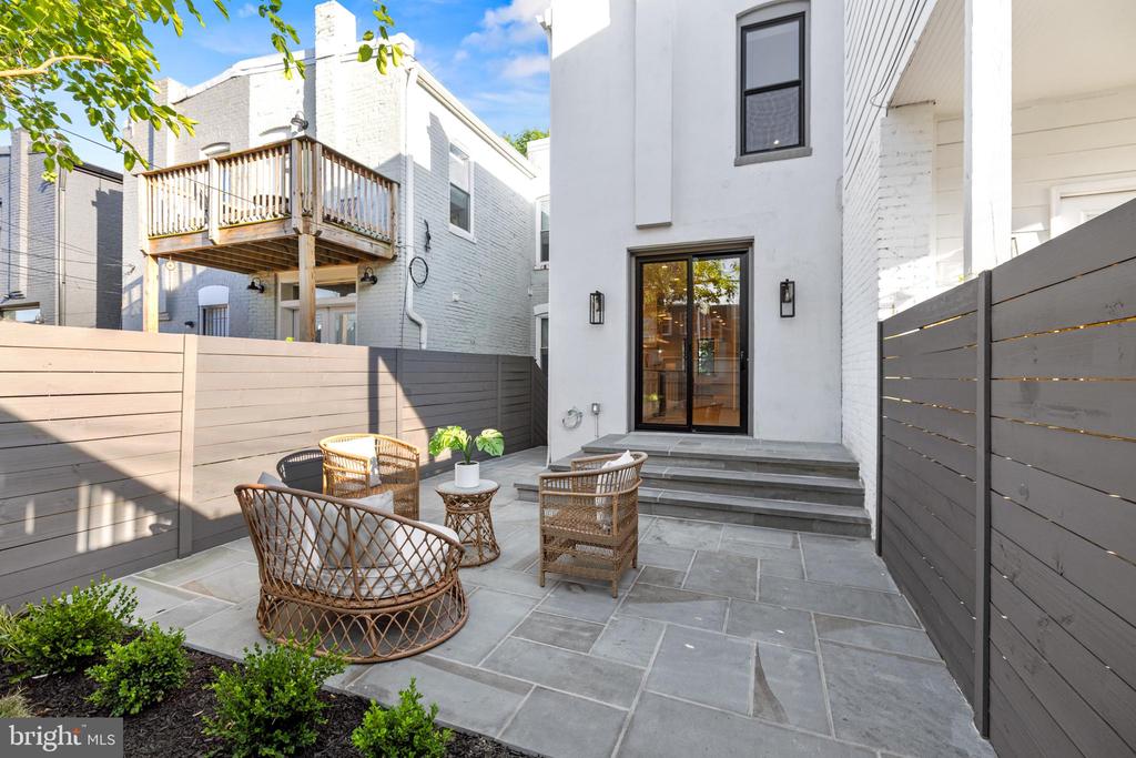 133 P St NW
