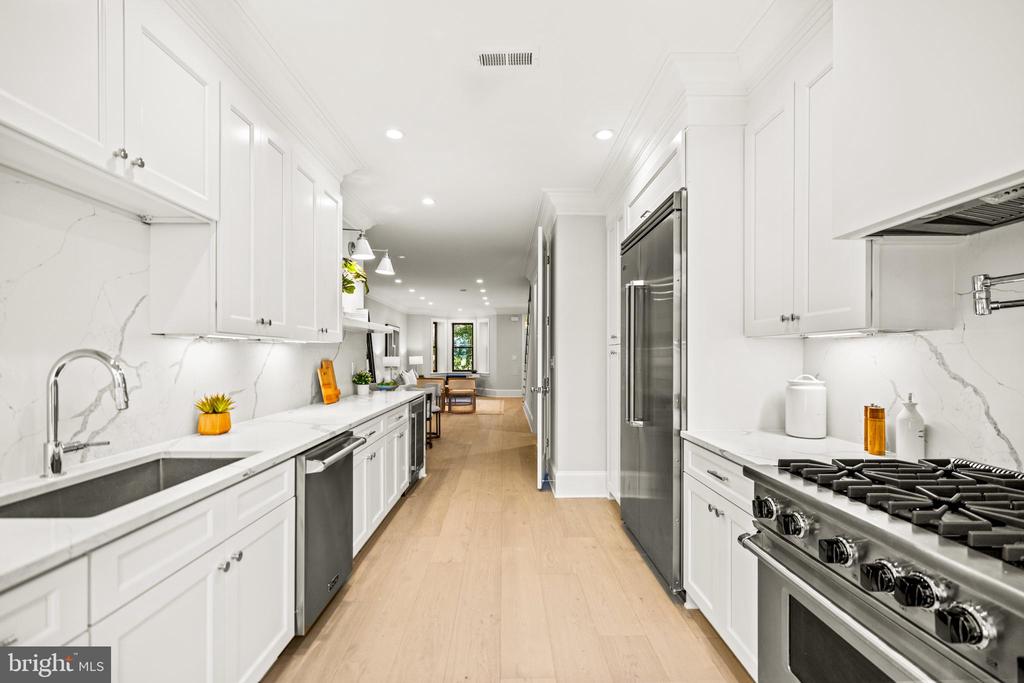 133 P St NW