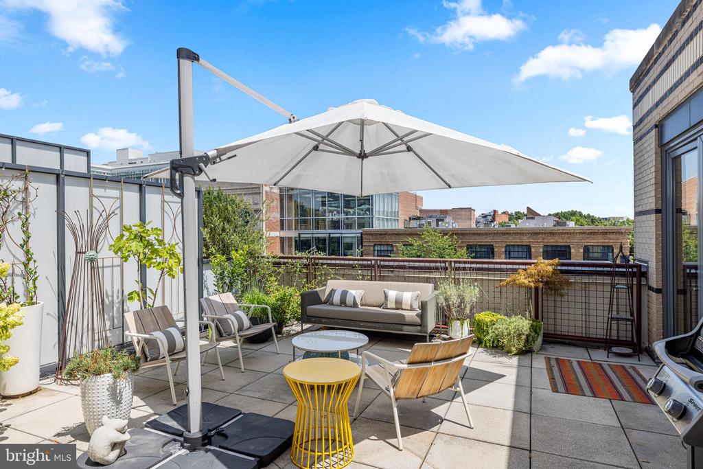 1413 P St NW #402