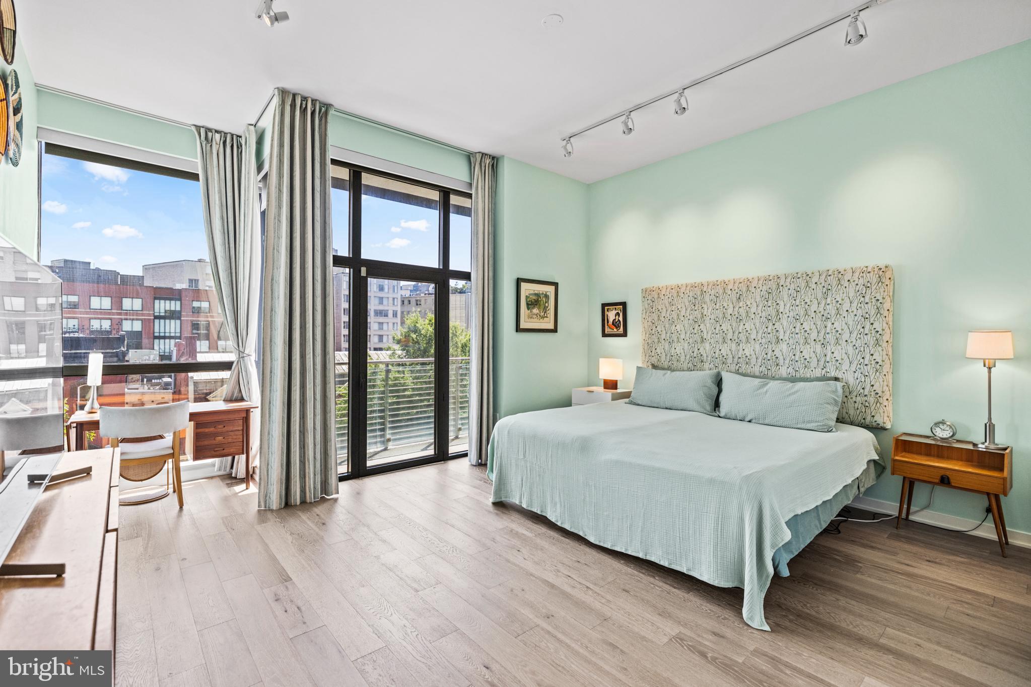 1413 P St NW #402
