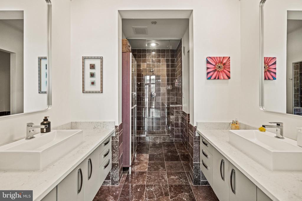 1413 P St NW #402