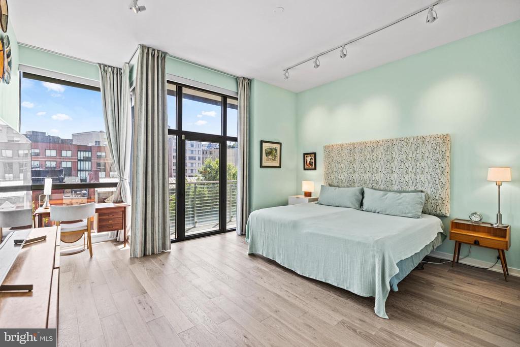 1413 P St NW #402