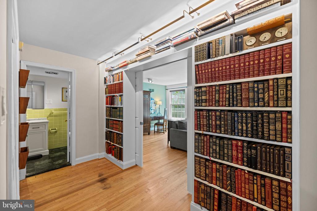 2426 I ST NW