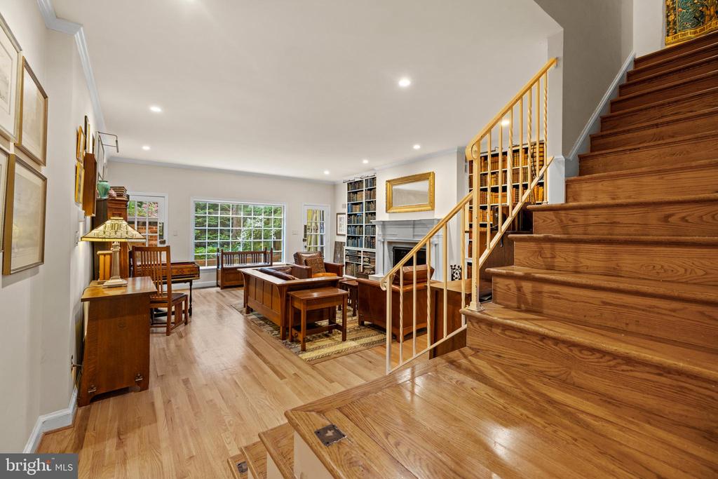 2426 I ST NW
