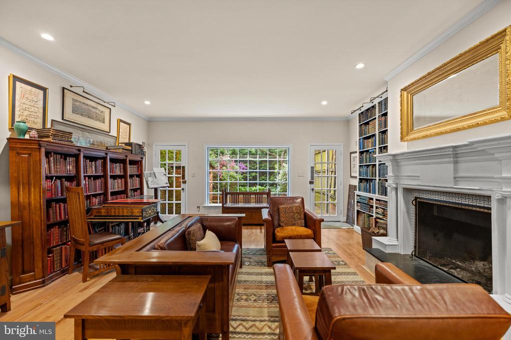 2426 I ST NW