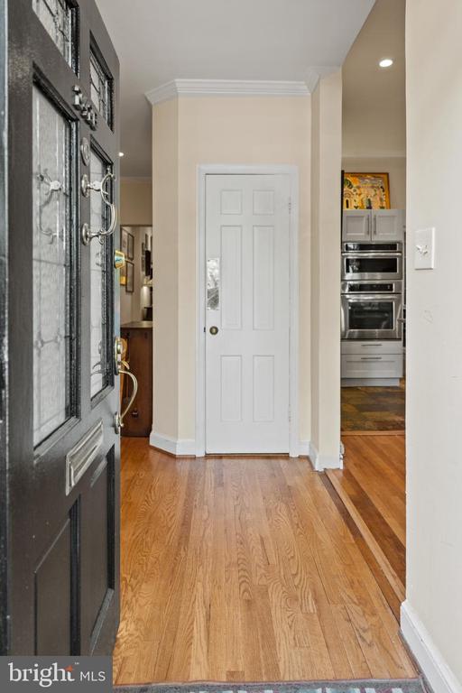 2426 I ST NW