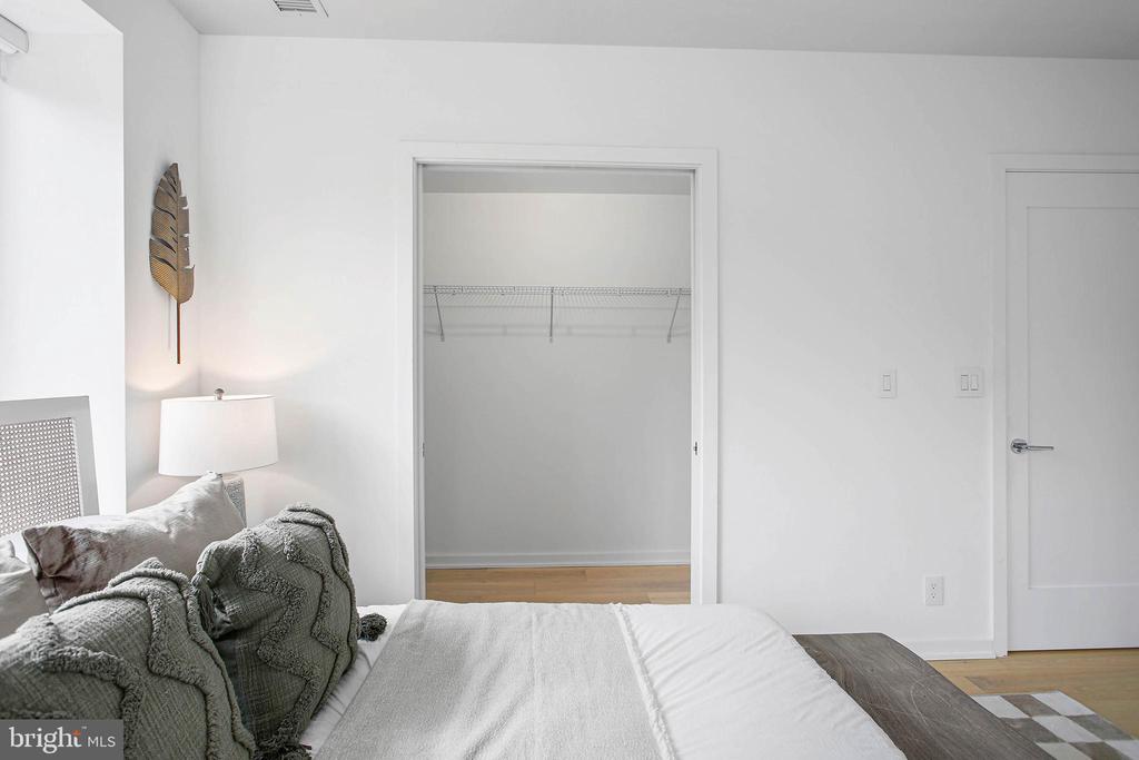 1101 Q St NW #301