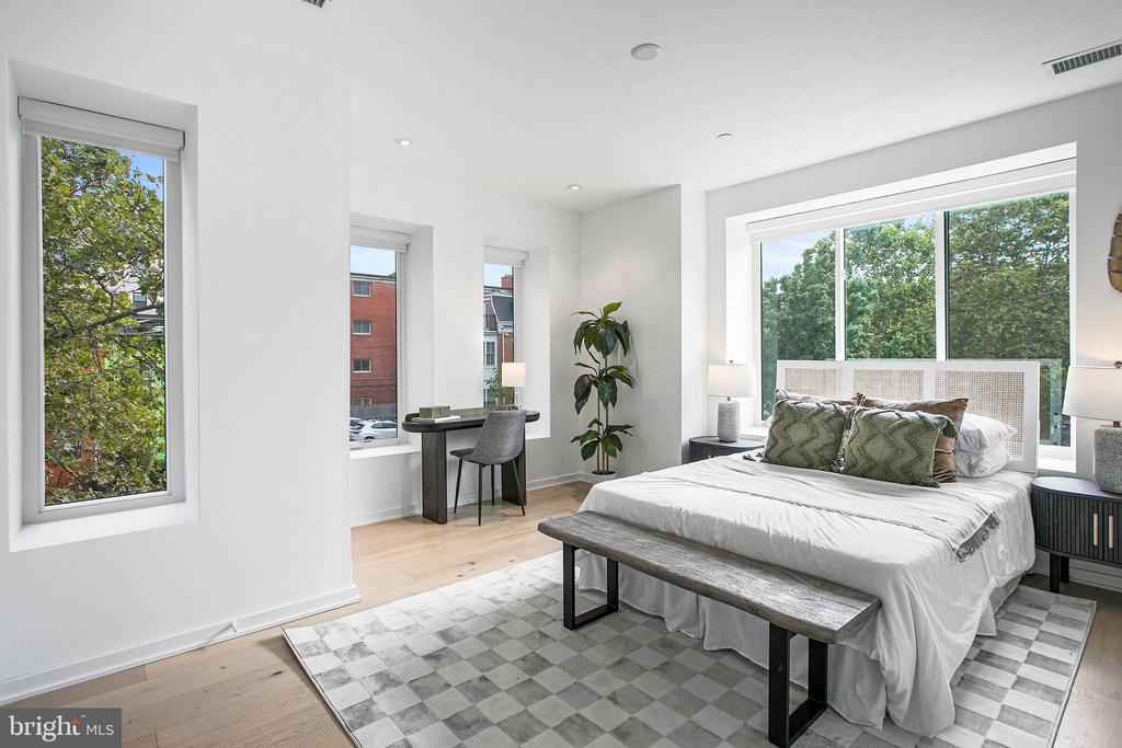 1101 Q St NW #301