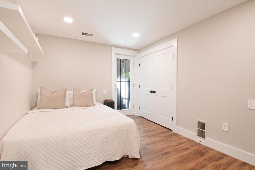 1840 California St NW #2a