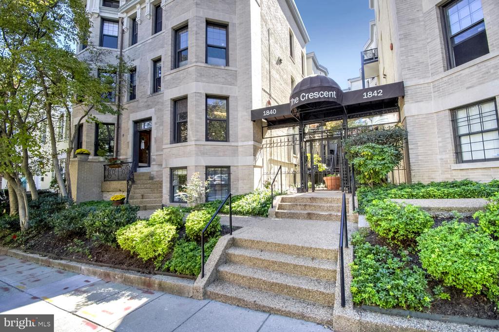 1840 California St NW #2a