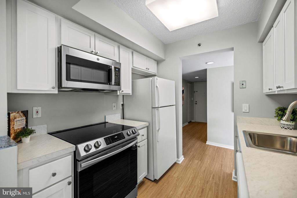 1401 17th St NW #312