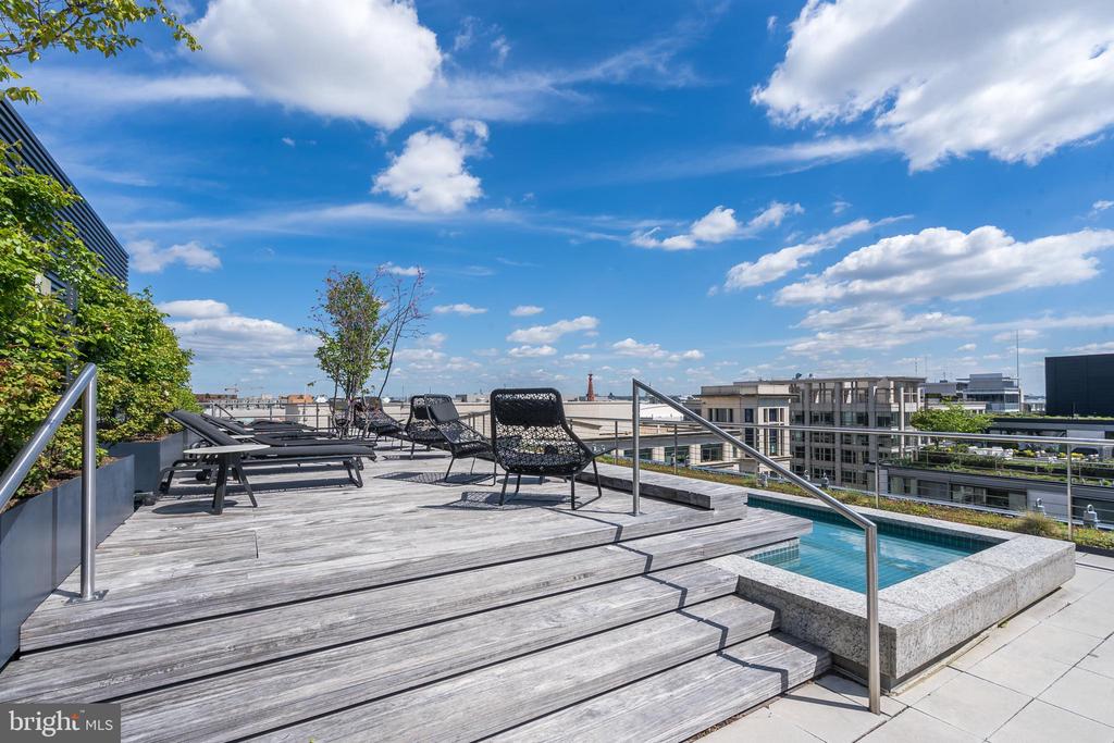 920 I St NW #1109