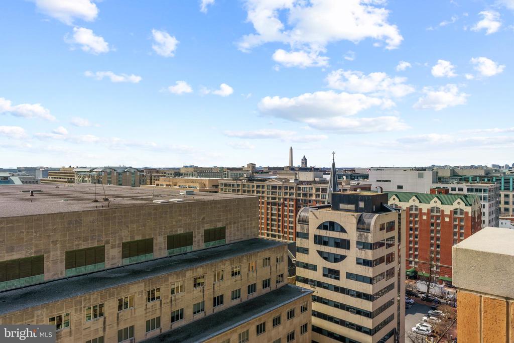 400 Massachusetts Ave NW #713