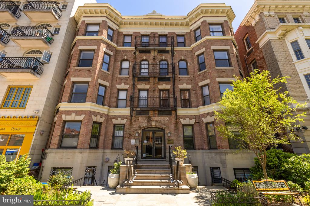 1844 Columbia Rd NW #301