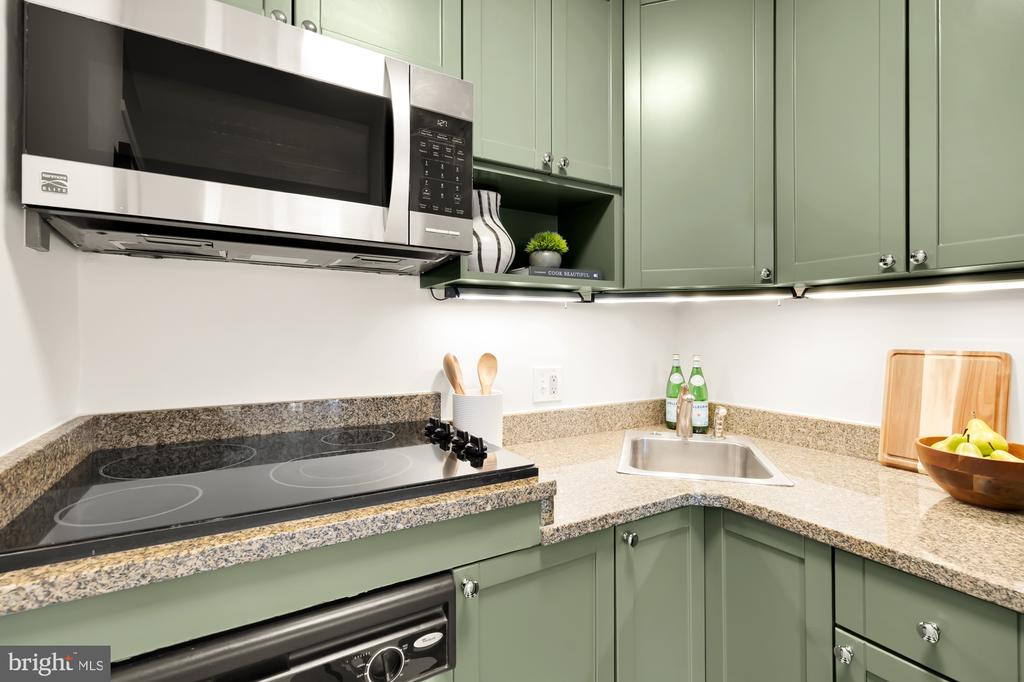 1844 Columbia Rd NW #301