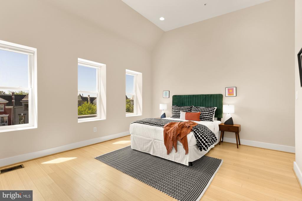 57 Bryant St NW #2