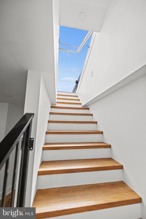 119 Bates St NW #2