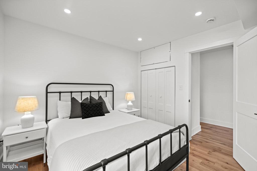 119 Bates St NW #2