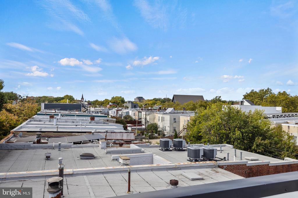 119 Bates St NW #2
