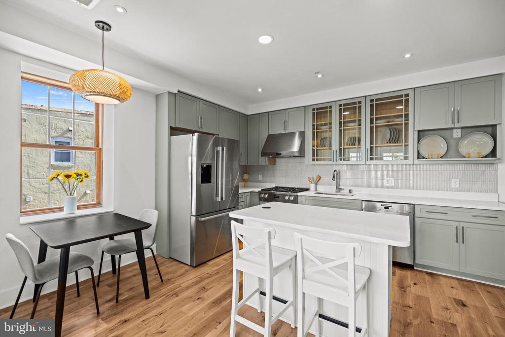 119 Bates St NW #2