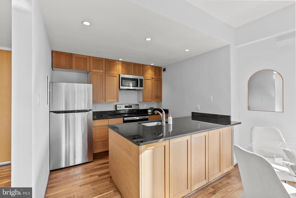 3251 Prospect St NW #319