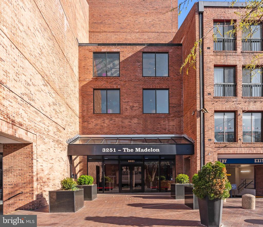 3251 Prospect St NW #319