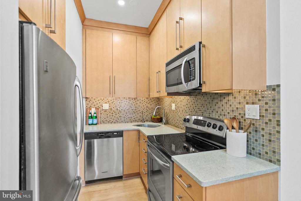 1615 Q St NW #214