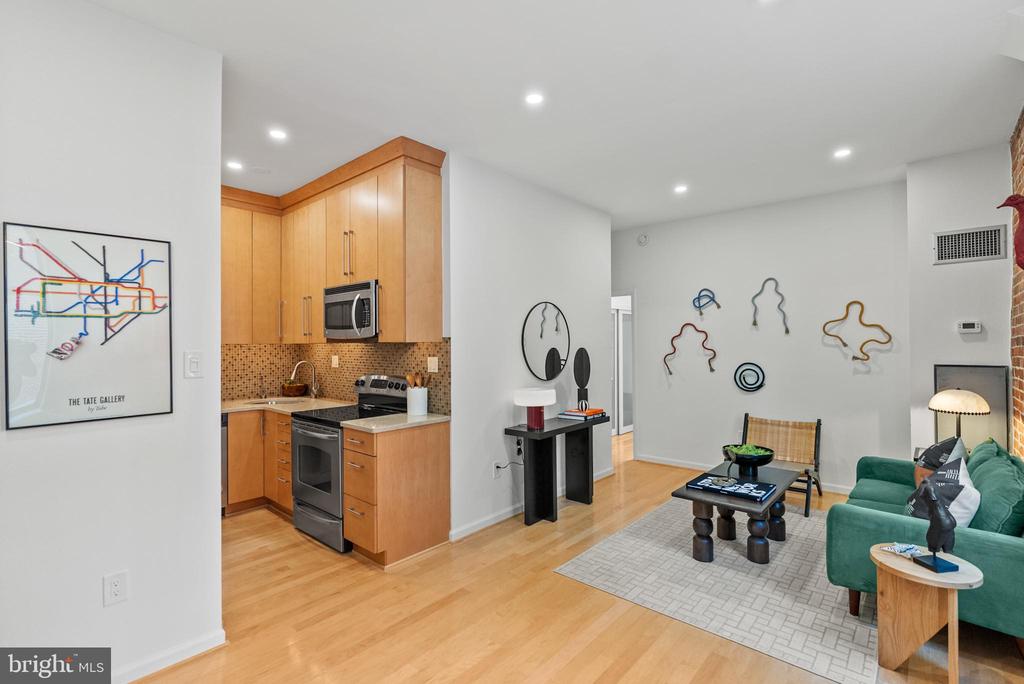 1615 Q St NW #214