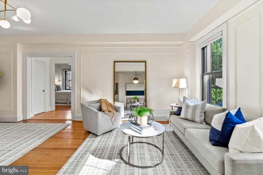 1613 Harvard St NW #306
