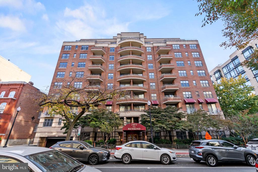 1401 17TH STREET NW 302