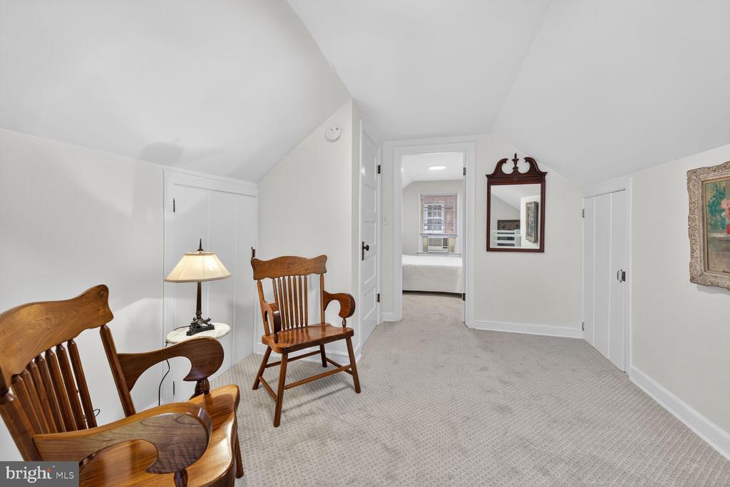 3218 QUESADA STREET NW