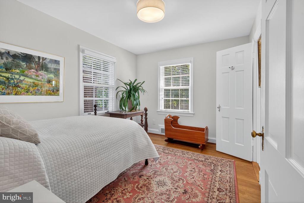 3218 QUESADA STREET NW