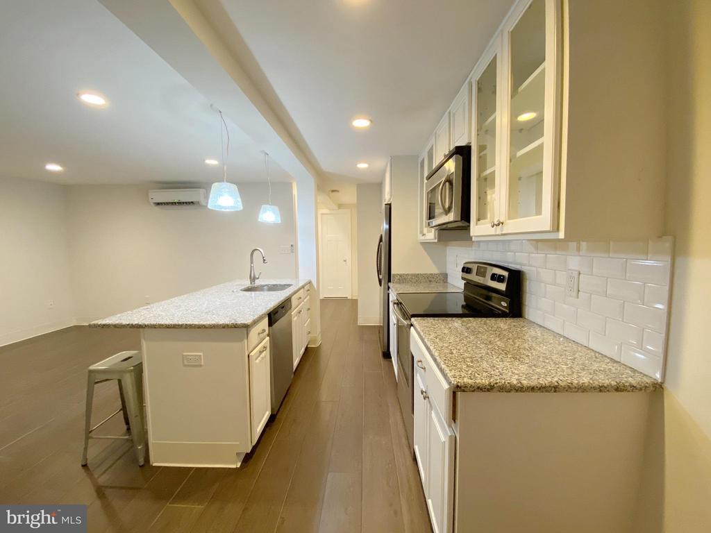 928 P STREET NW #LL