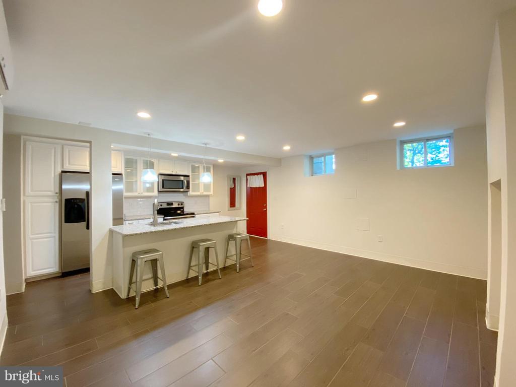 928 P STREET NW #LL
