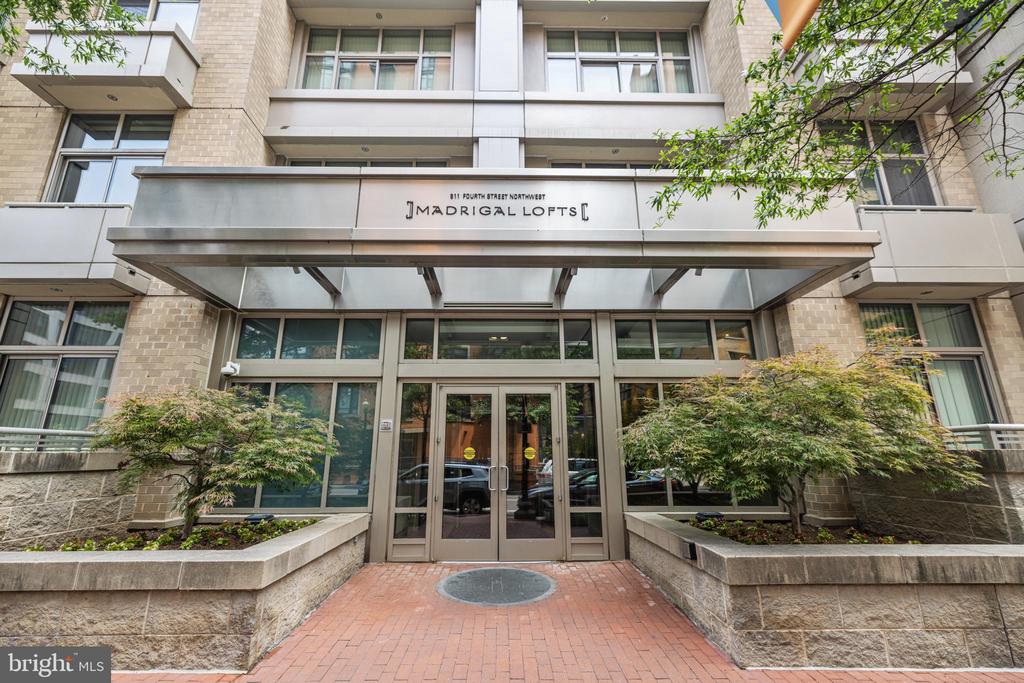 811 4TH STREET NW 507