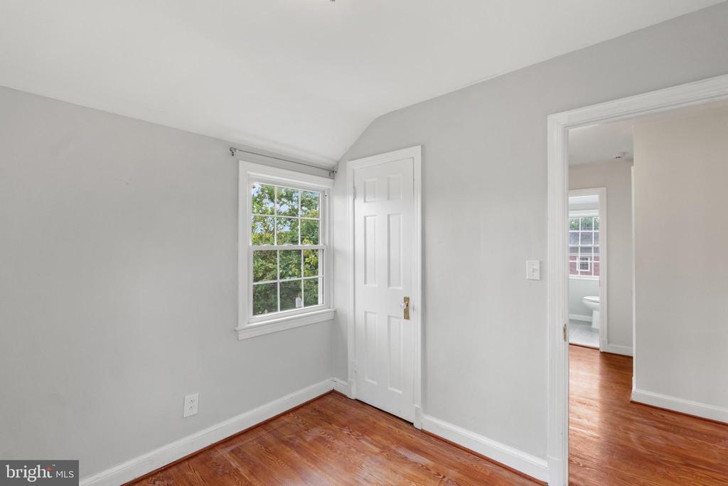 1254 VAN BUREN STREET NW