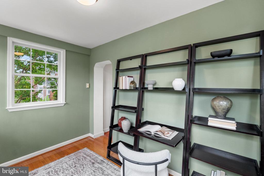 1254 VAN BUREN STREET NW