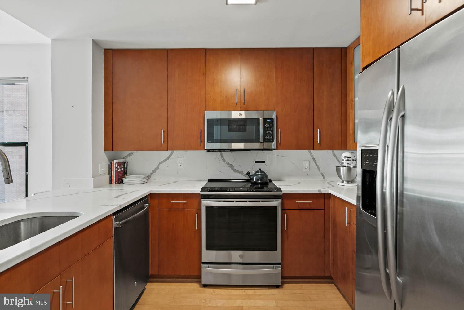 910 M STREET NW 403