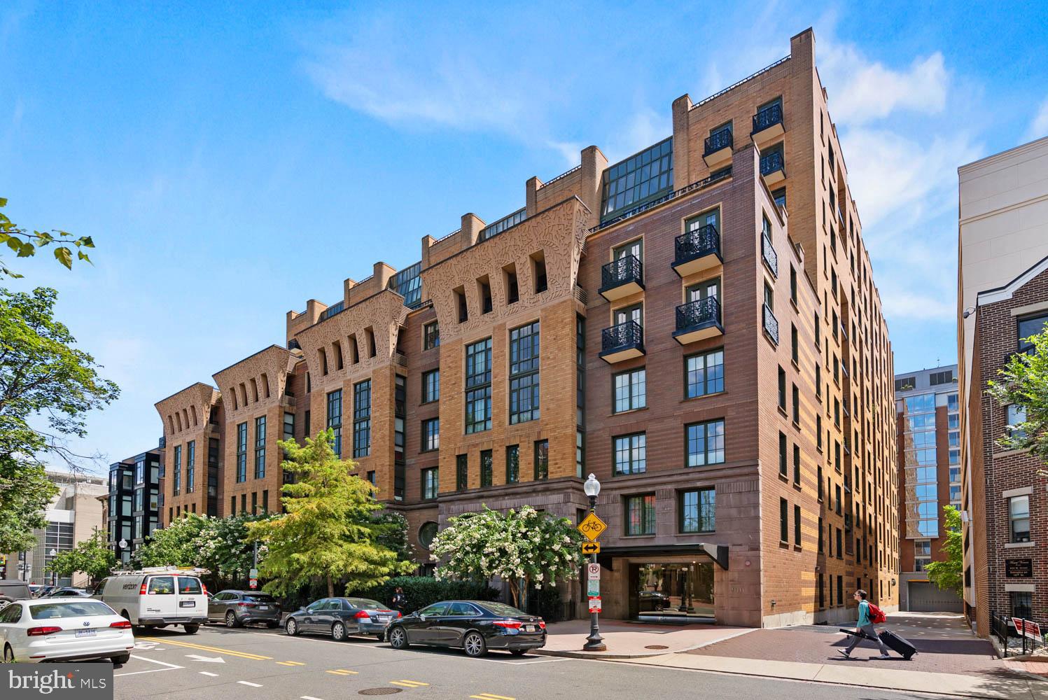910 M STREET NW 403
