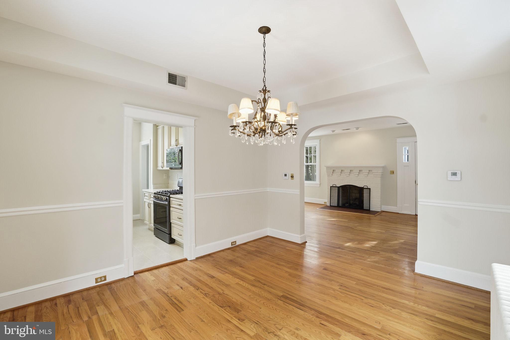 3609 JENIFER STREET NW