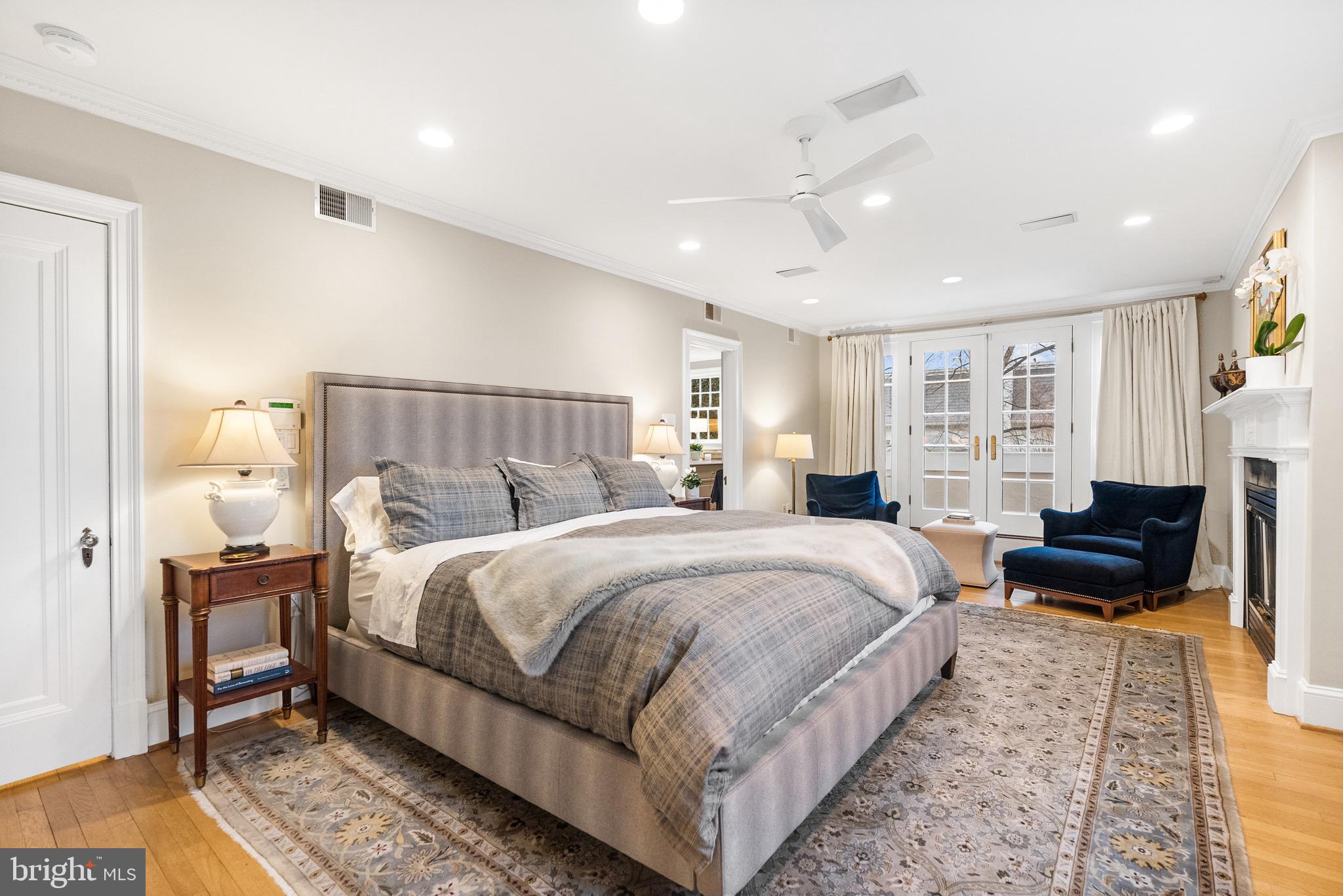 4545 KLINGLE STREET NW